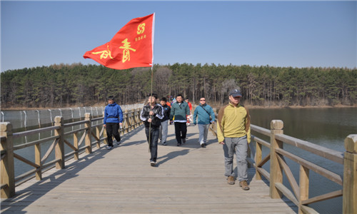 伟德体育 - 综合体育赛事平台|奥体中心相助同伴