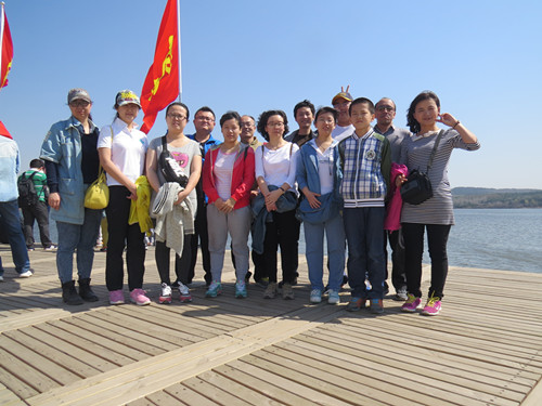 伟德体育 - 综合体育赛事平台|奥体中心相助同伴