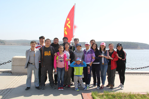 伟德体育 - 综合体育赛事平台|奥体中心相助同伴