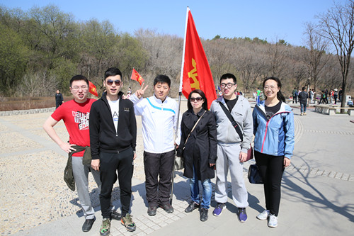 伟德体育 - 综合体育赛事平台|奥体中心相助同伴