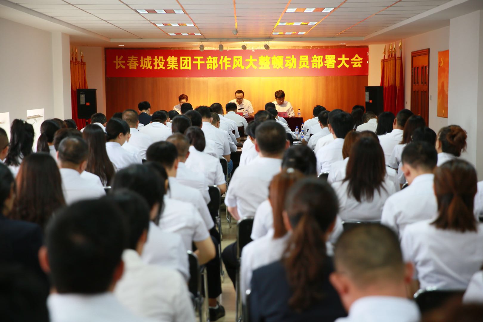 伟德体育 - 综合体育赛事平台|奥体中心相助同伴