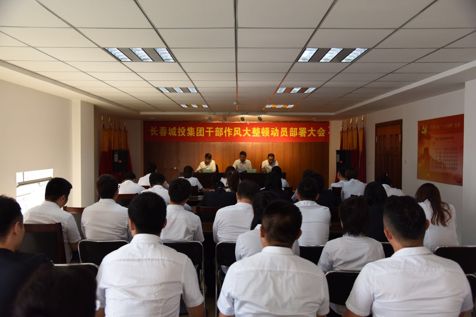 伟德体育 - 综合体育赛事平台|奥体中心相助同伴