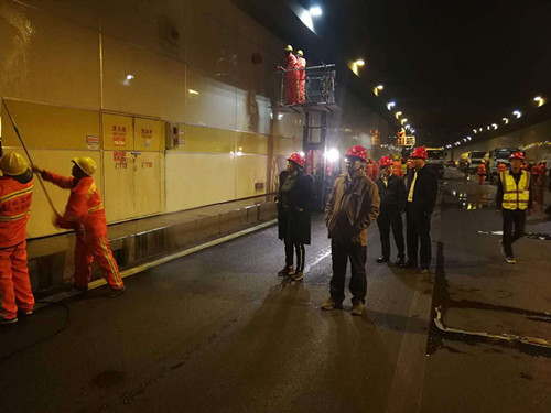 伟德体育 - 综合体育赛事平台|奥体中心相助同伴