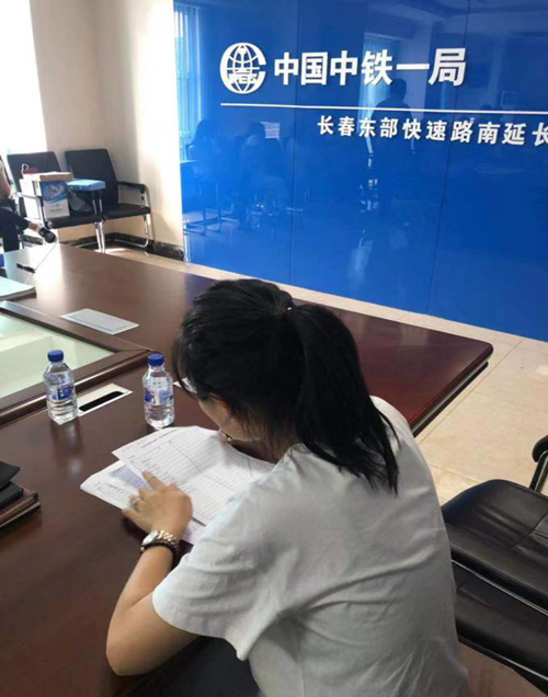 伟德体育 - 综合体育赛事平台|奥体中心相助同伴