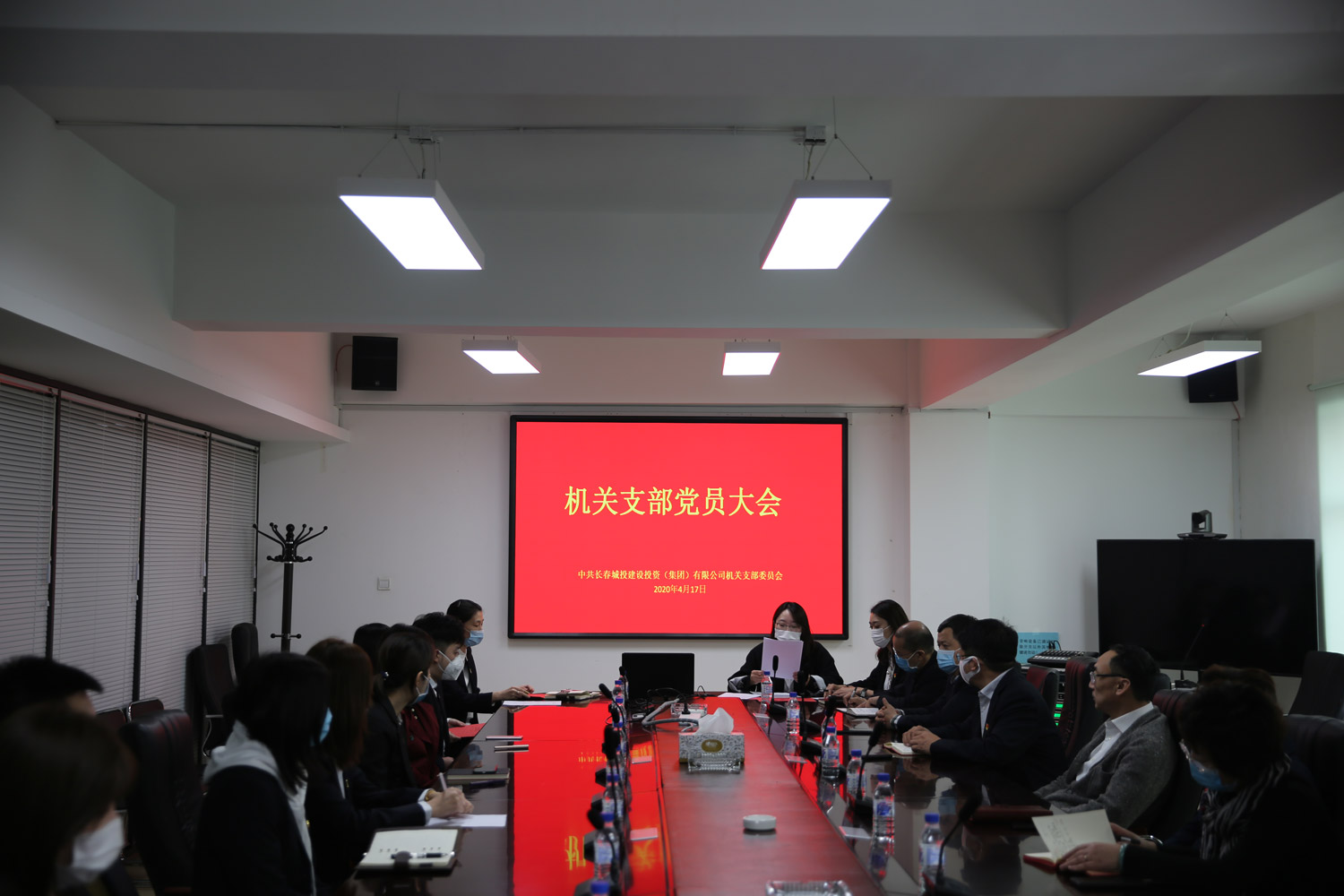 伟德体育 - 综合体育赛事平台|奥体中心相助同伴