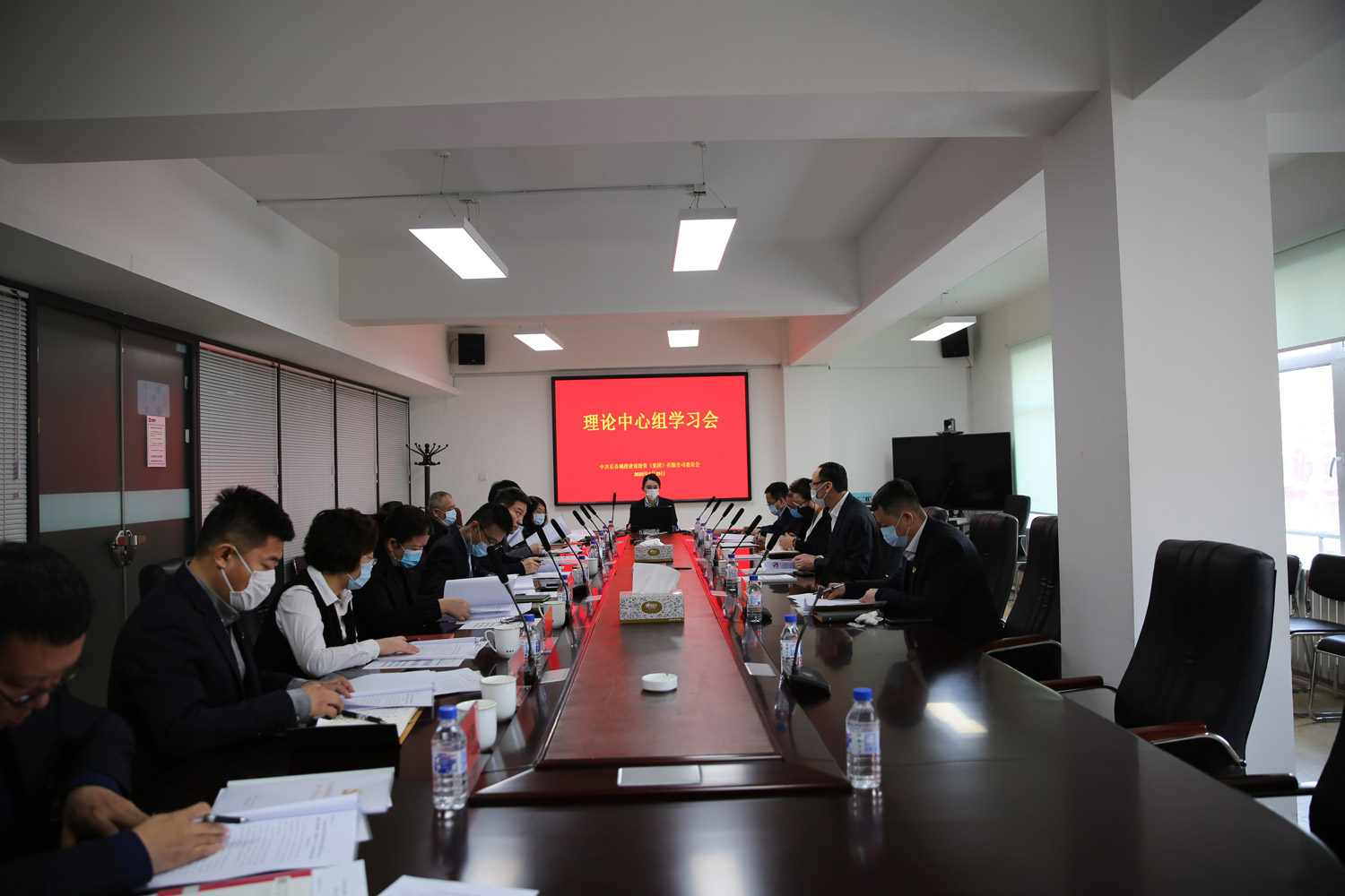 伟德体育 - 综合体育赛事平台|奥体中心相助同伴