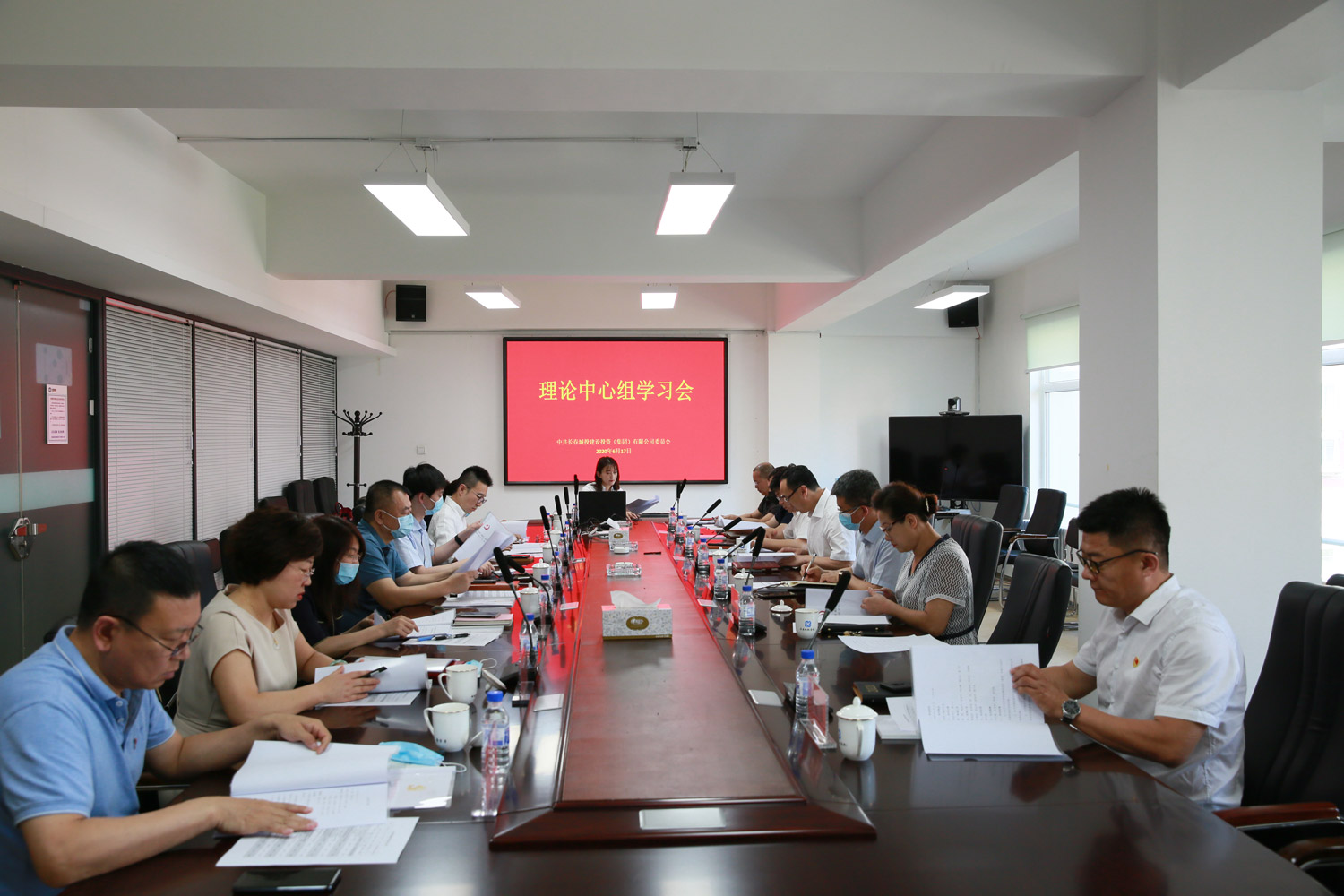 伟德体育 - 综合体育赛事平台|奥体中心相助同伴