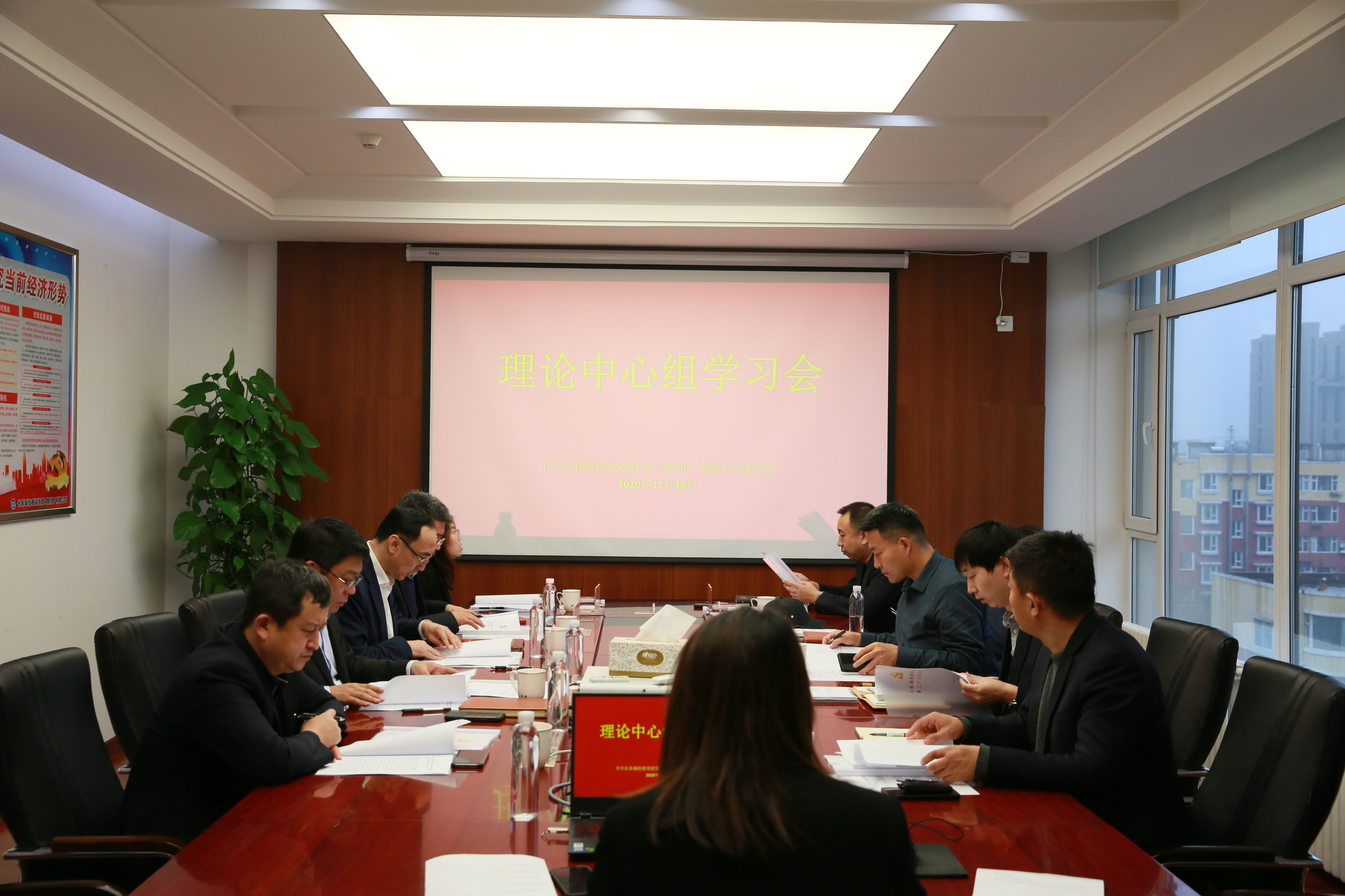 伟德体育 - 综合体育赛事平台|奥体中心相助同伴