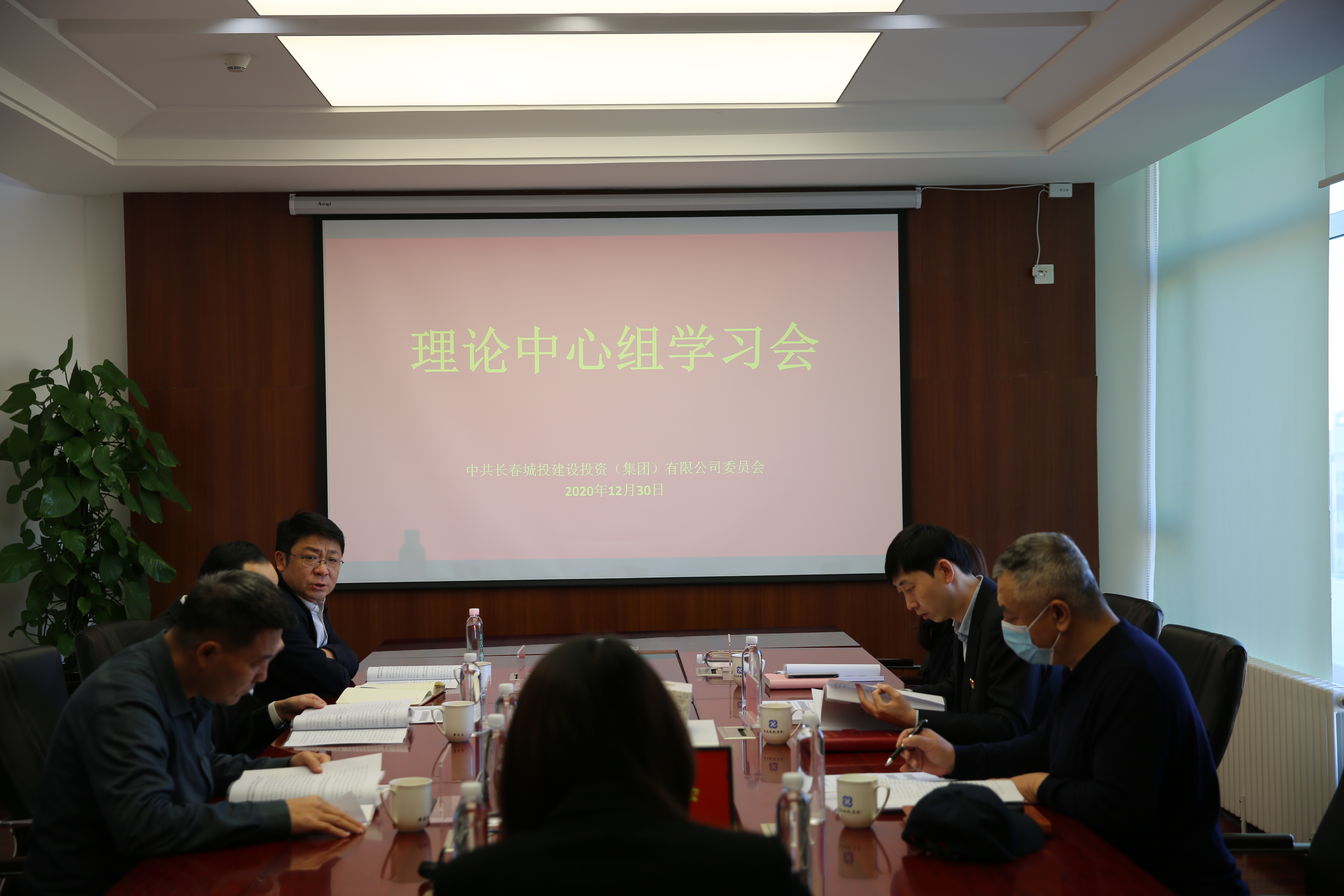 伟德体育 - 综合体育赛事平台|奥体中心相助同伴