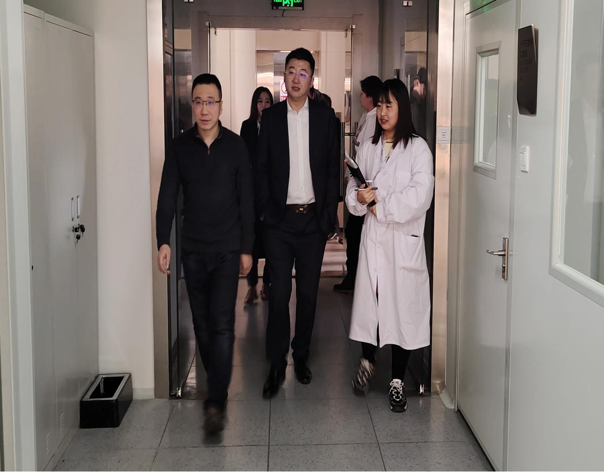 伟德体育 - 综合体育赛事平台|奥体中心相助同伴