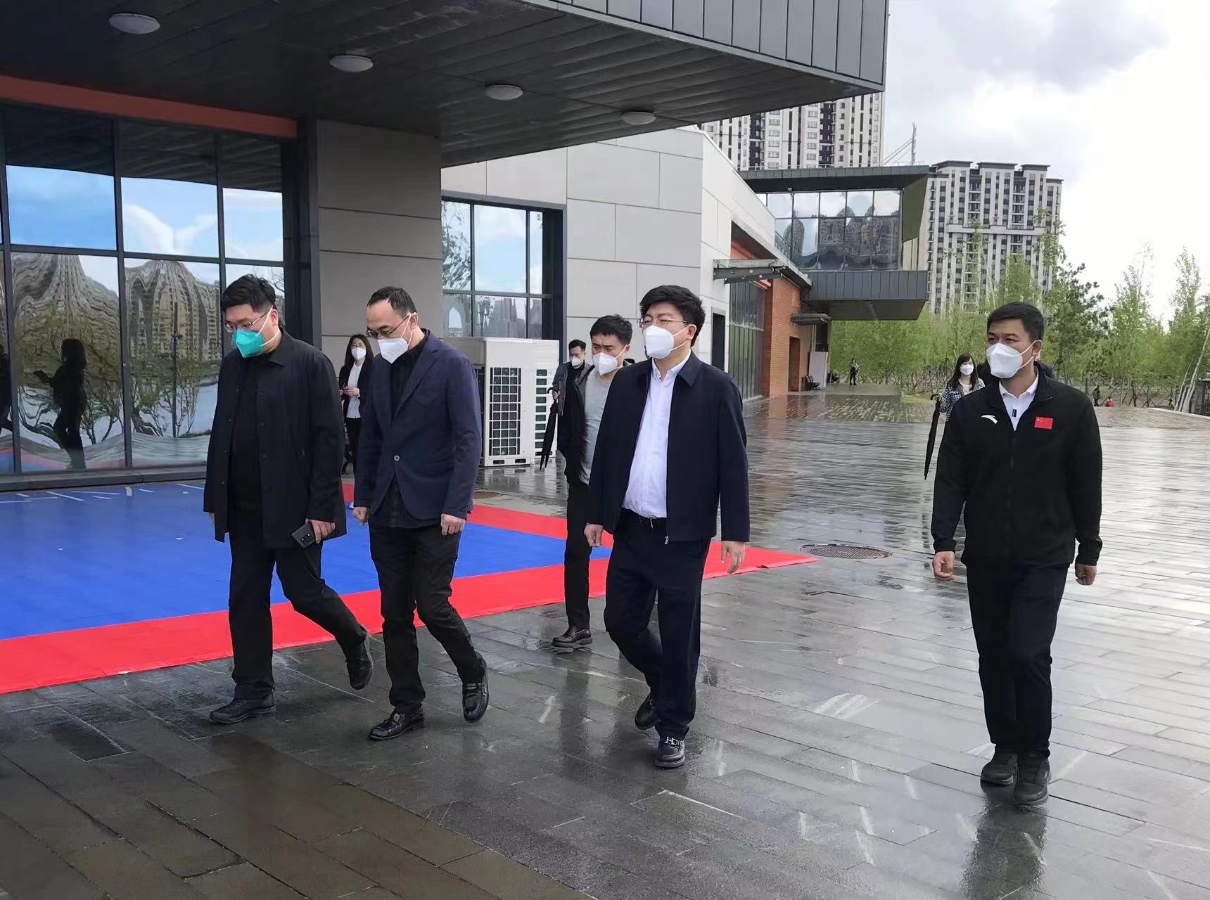 伟德体育 - 综合体育赛事平台|奥体中心相助同伴