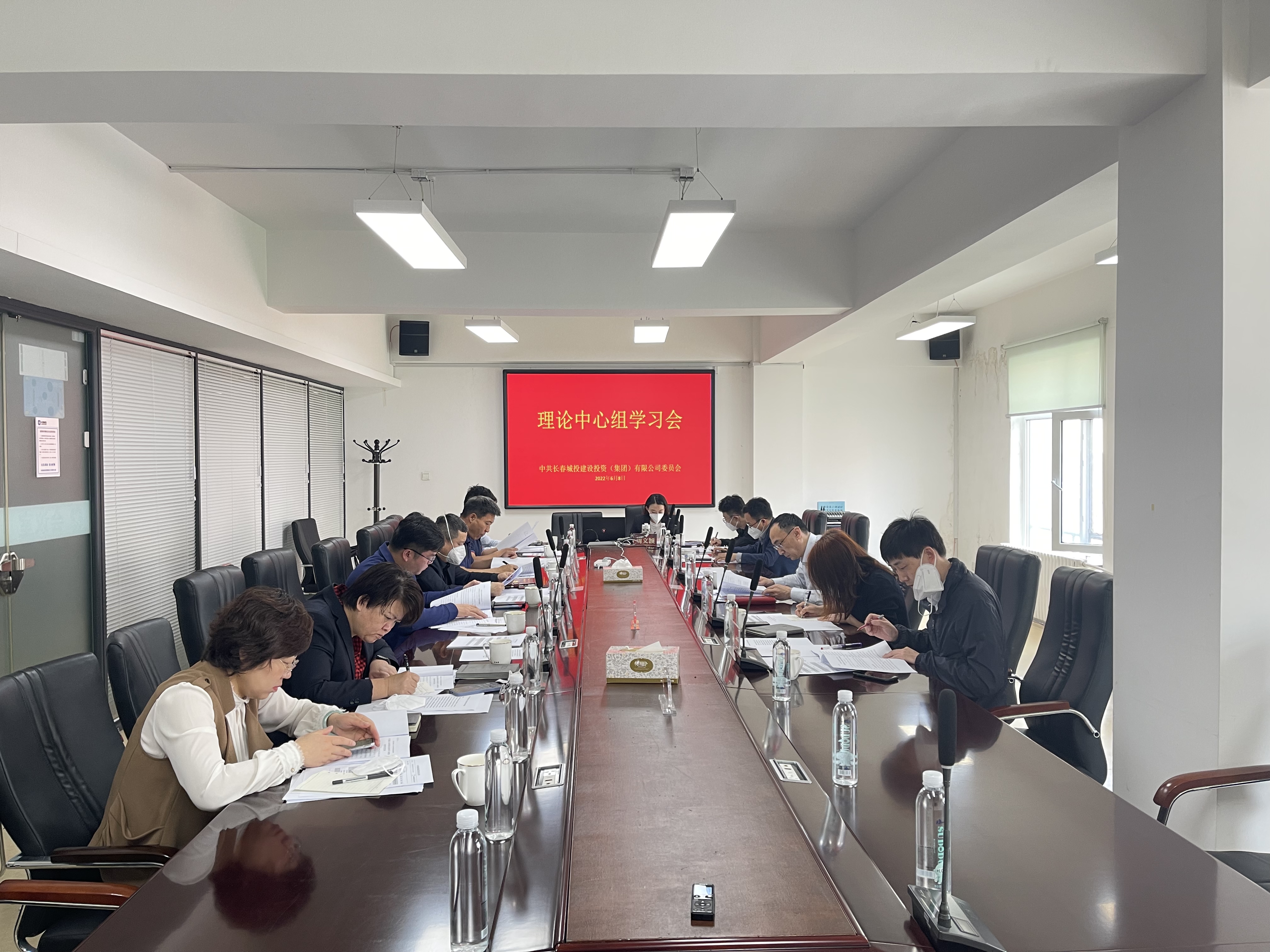 伟德体育 - 综合体育赛事平台|奥体中心相助同伴