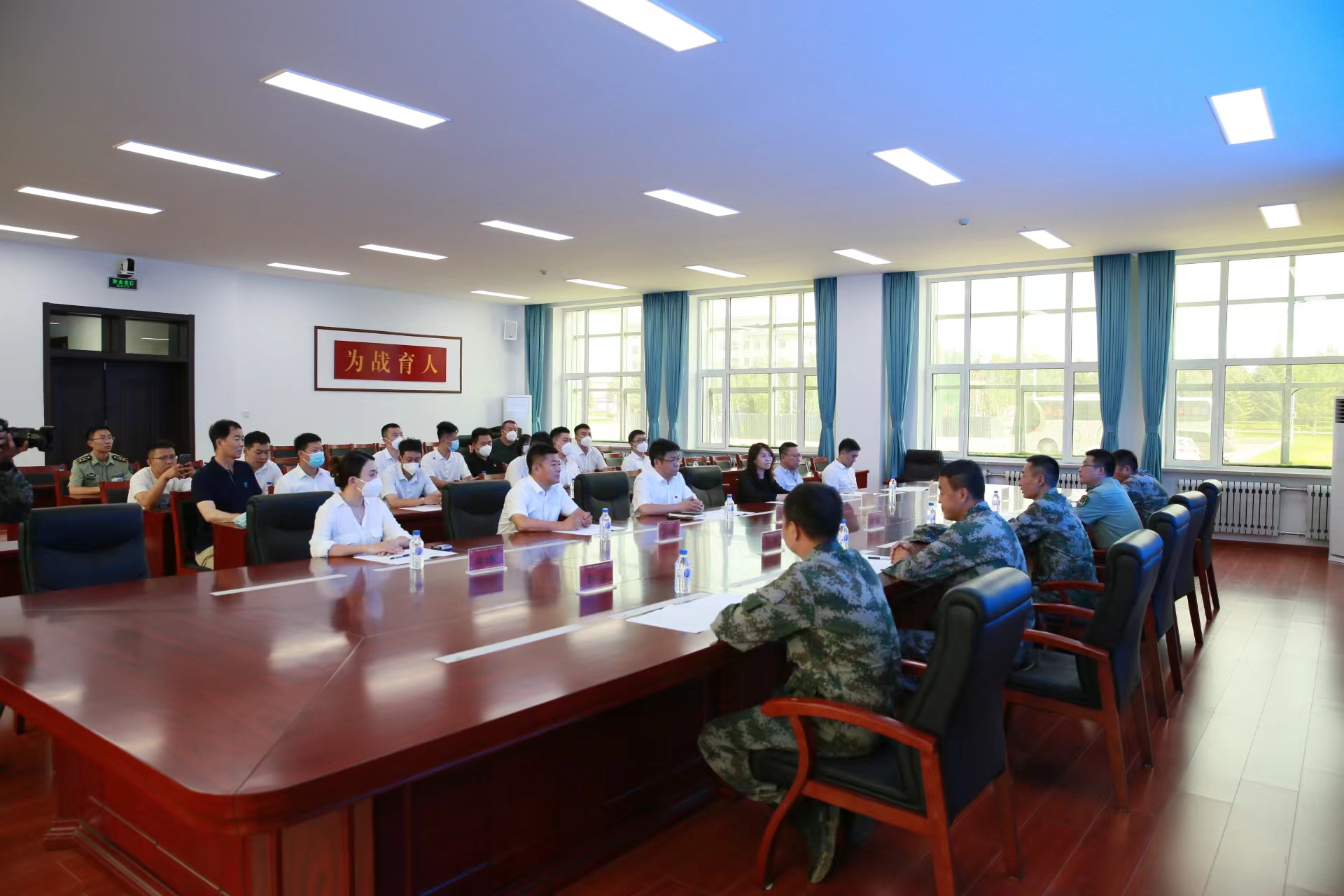 伟德体育 - 综合体育赛事平台|奥体中心相助同伴