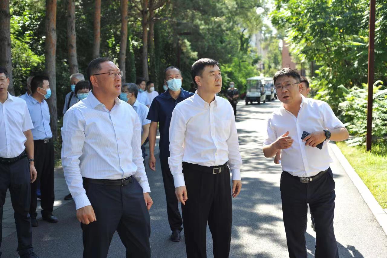 伟德体育 - 综合体育赛事平台|奥体中心相助同伴