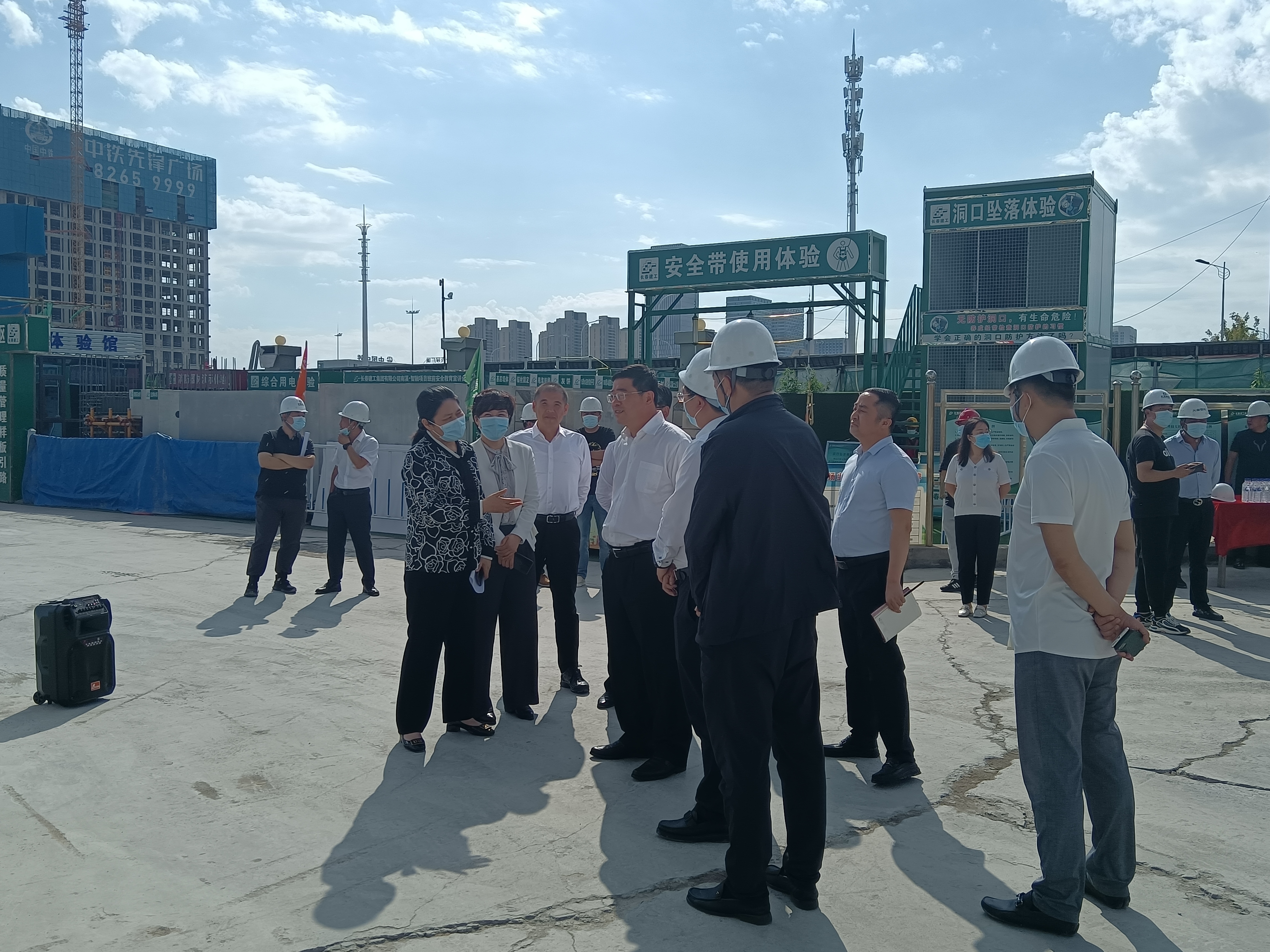 伟德体育 - 综合体育赛事平台|奥体中心相助同伴