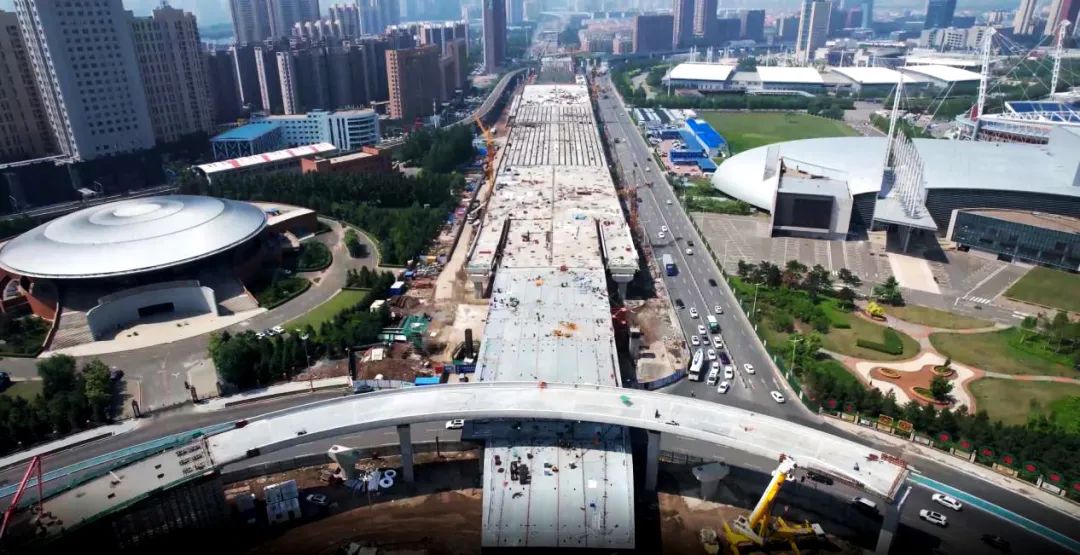 伟德体育 - 综合体育赛事平台|奥体中心相助同伴